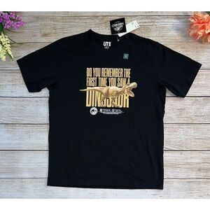 Universal Parks Jurassic World Tee Shirt (S)
